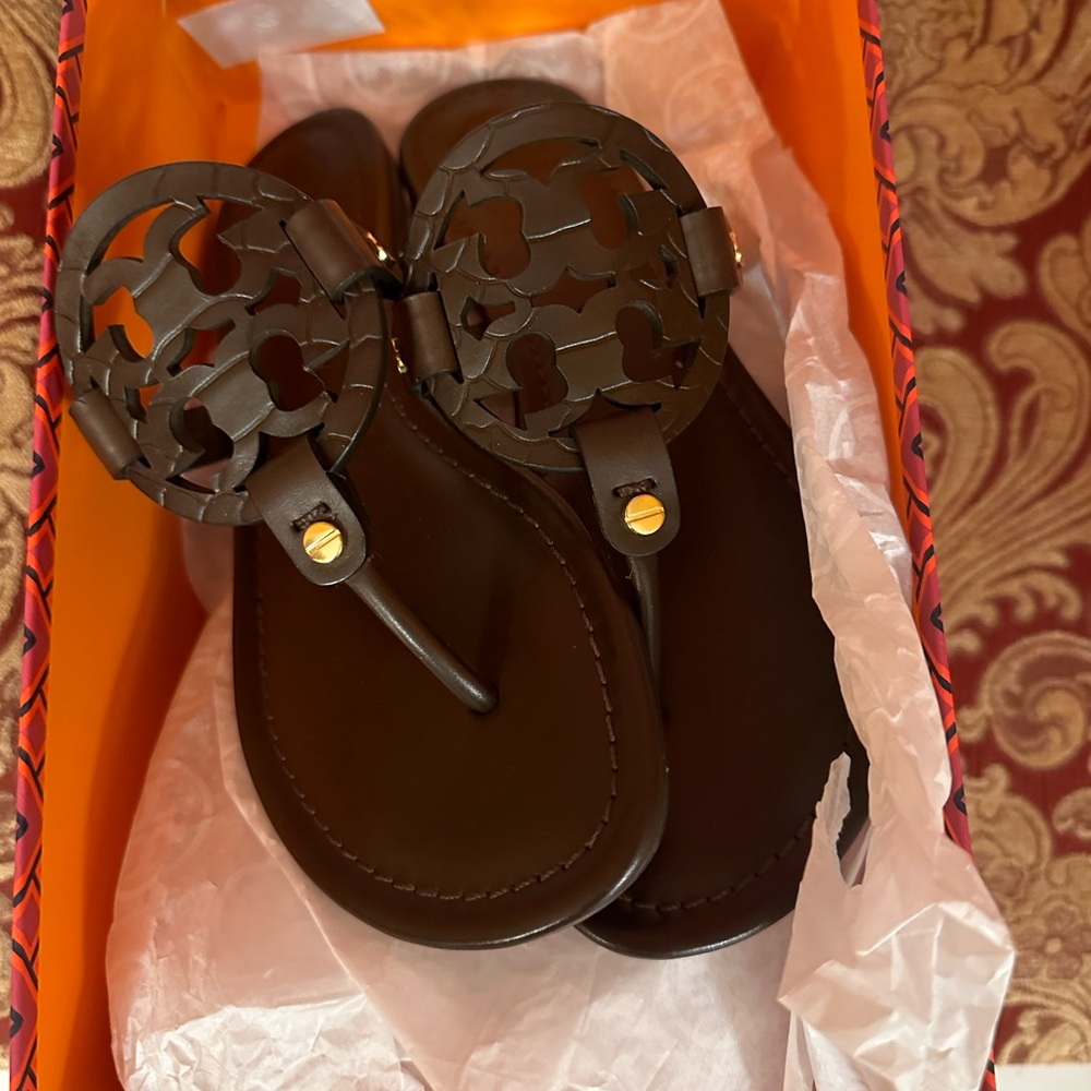 Brand New Tory Burch Chocolate Sandals never worn